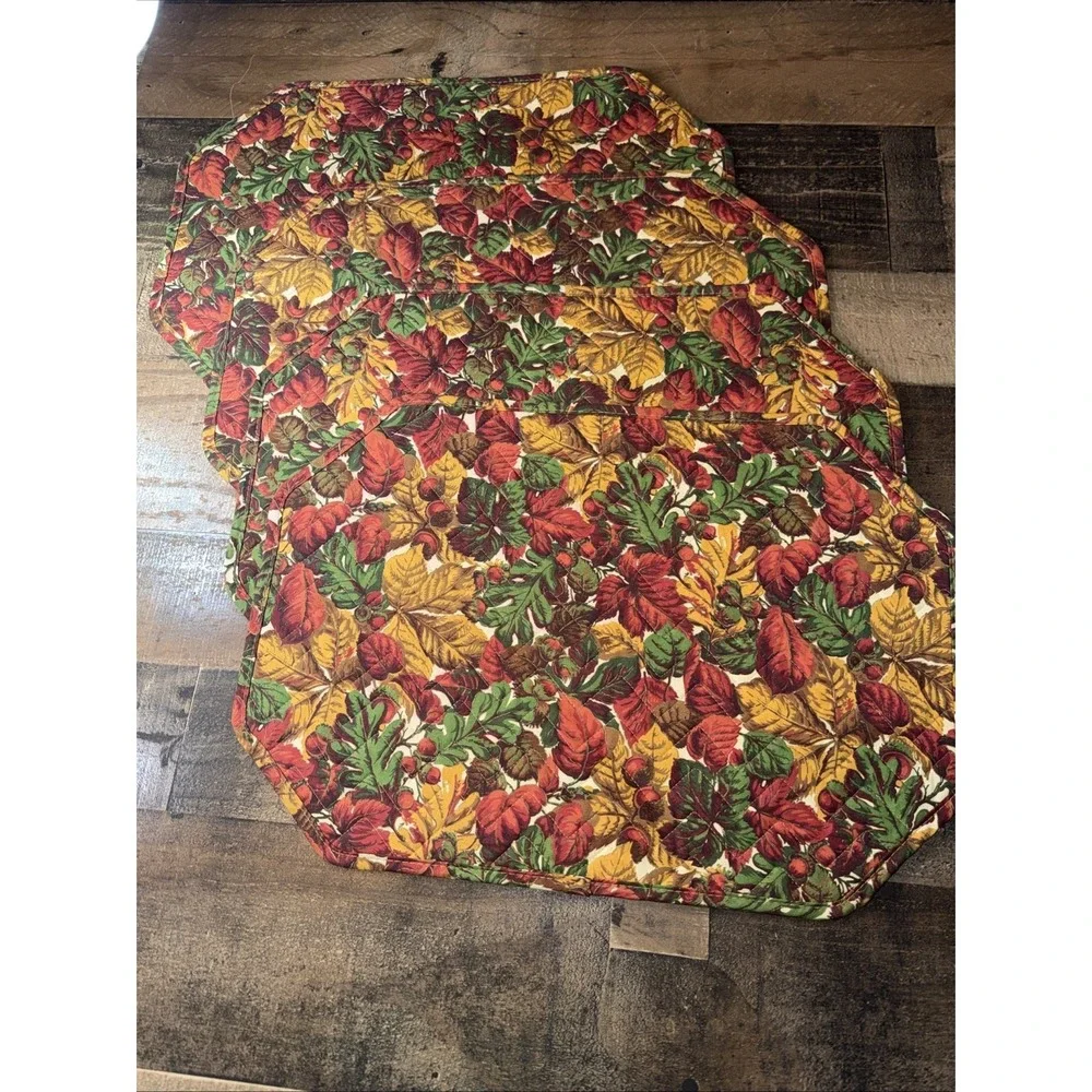 VTG Louisville Saydah Fall Leaves Quilted Placemats Set 4 Cotton Autumn NWT